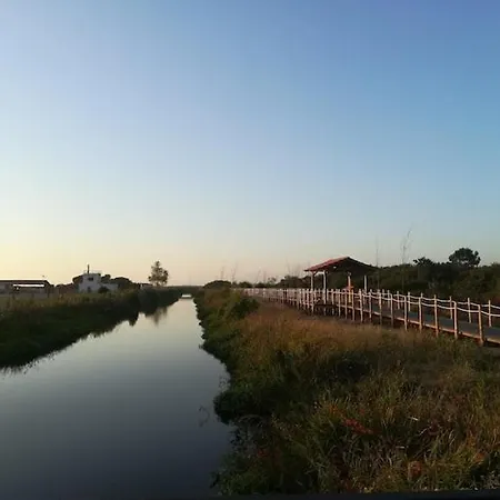 A De 3 Pieces - 72m2 * איזמוריס