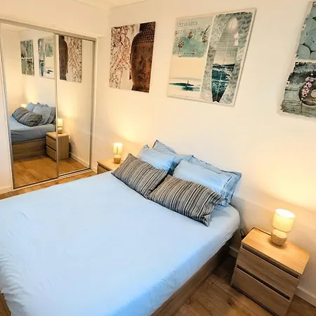 A De 3 Pieces - 72m2 Apartment *