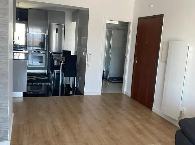 Apartament A De 3 Pieces - 72m2